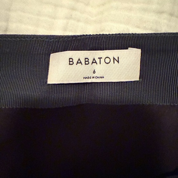 Aritzia Babaton Suede Skirt - size 6 - Picture 2 of 3